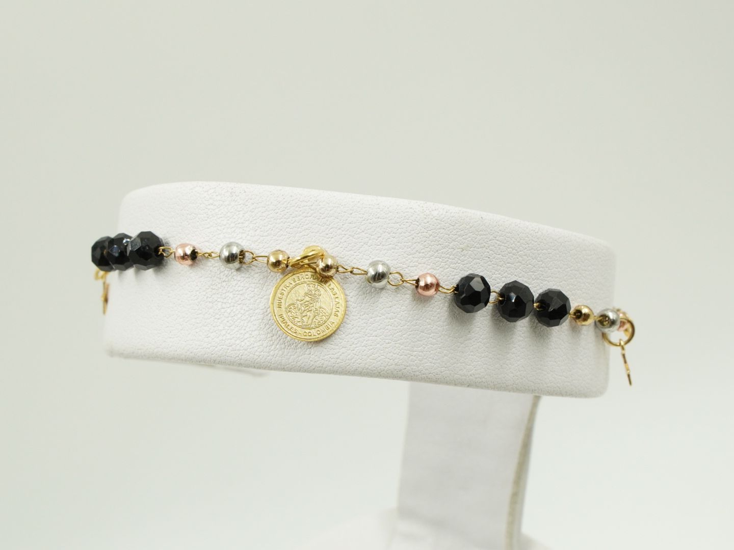 Pulsera San Miguel 3 oros circón negro